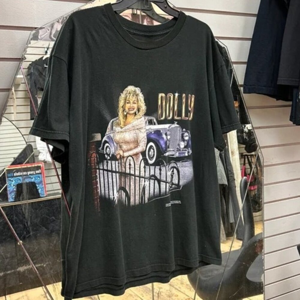 Dolly Parton 1998 Rolls Royce Country Icon Fan T-Shirt
